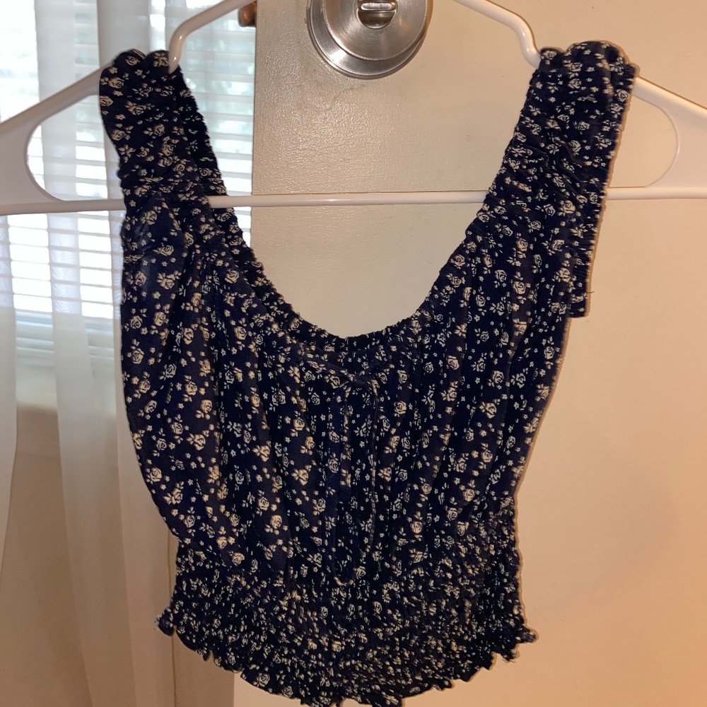 Pacsun crop top